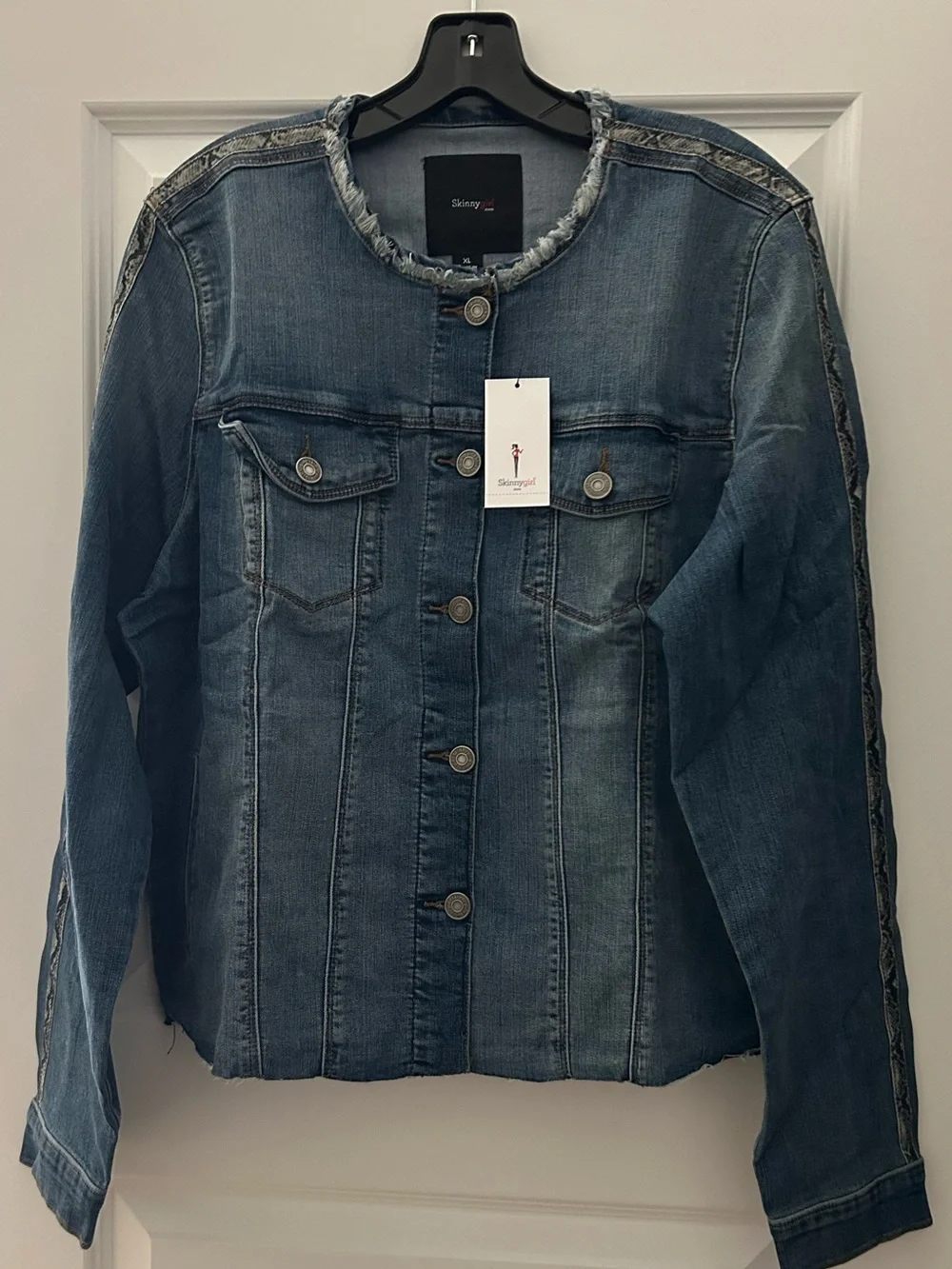 SKINNYGIRL NWT Denim Jean Jacket. P2P is 21 - Picture 1 of 8